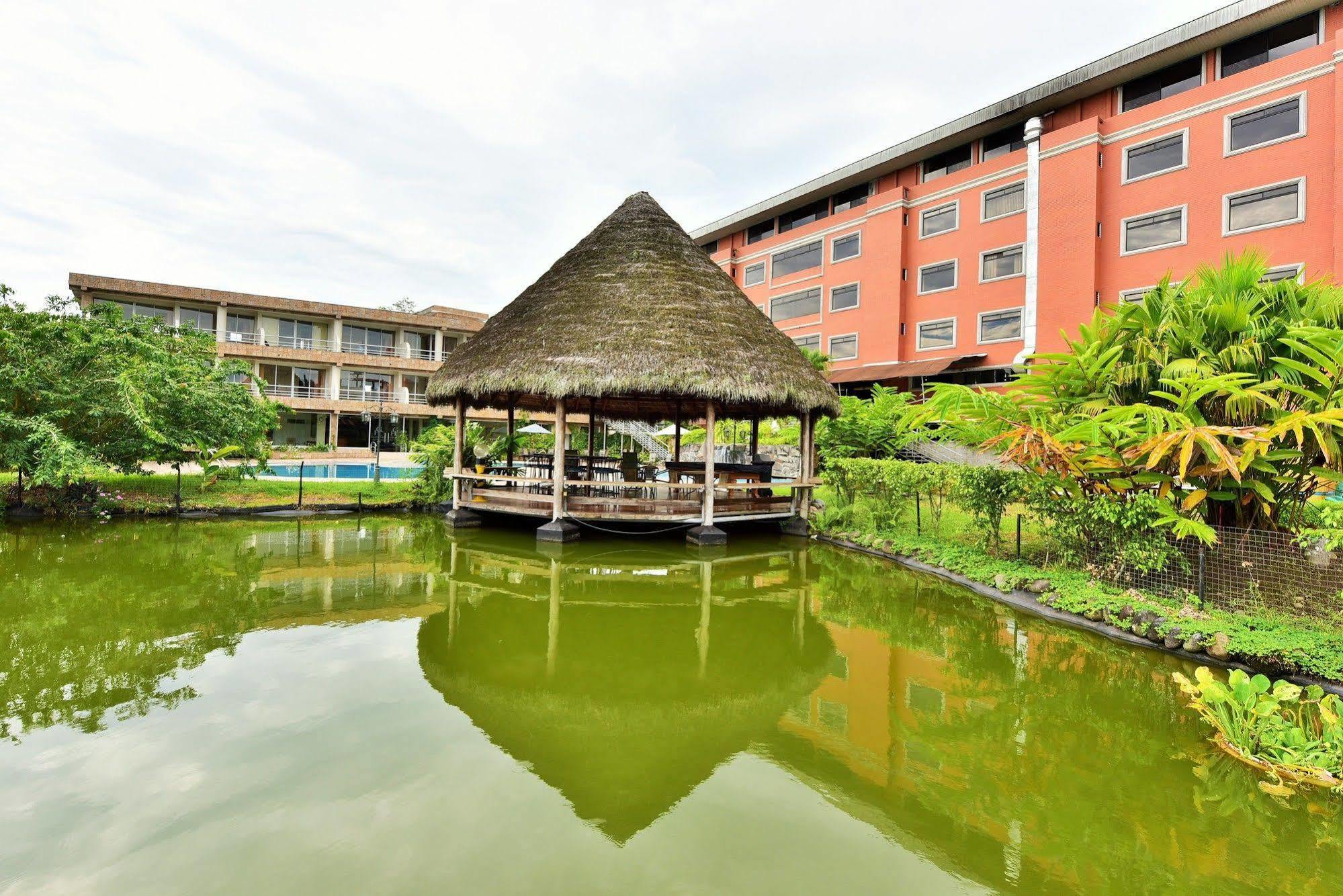 Gran Hotel De Lago - El Coca Puerto Francisco de Orellana Luaran gambar